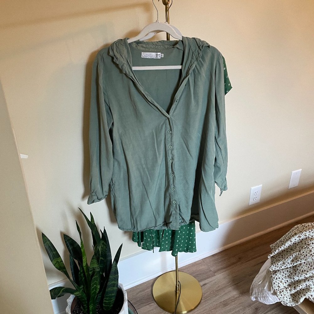 Gaya Button Up Shirt